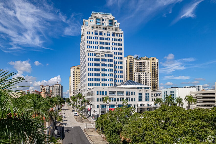 More Photos Of 222 Lakeview Ave, West Palm Beach Office For Lease