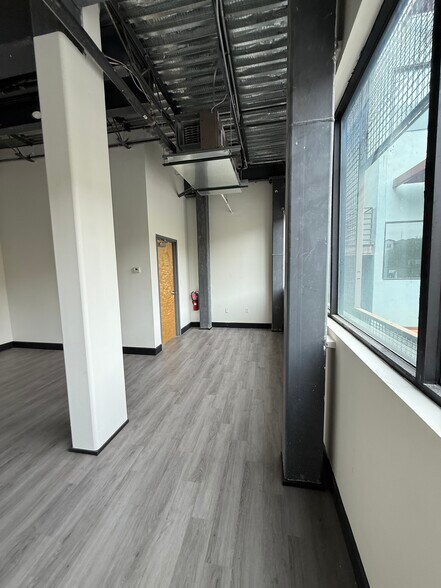 More Photos Of 110 Montecillo Blvd, El Paso Loft Creative Space For Lease