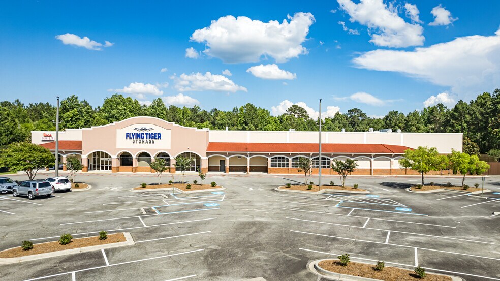 More Photos Of 4036 Bemiss Rd, Valdosta Supermarket For Lease
