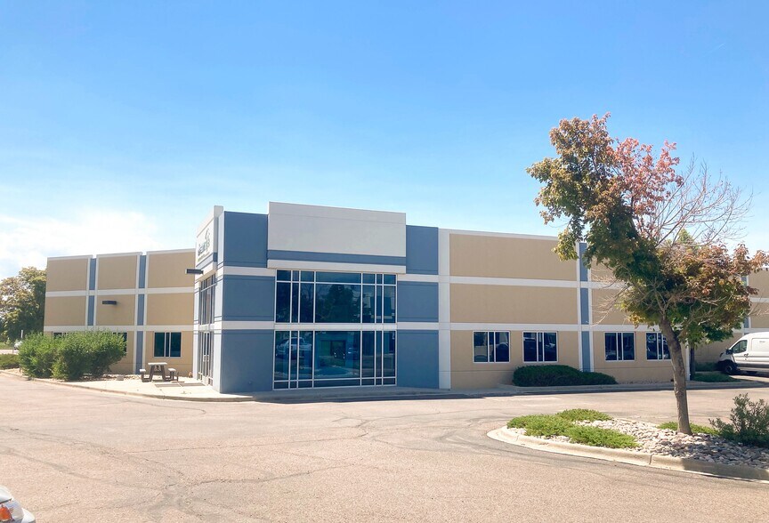 Primary Photo Of 8678 Concord Center Dr, Englewood Light Manufacturing For Lease
