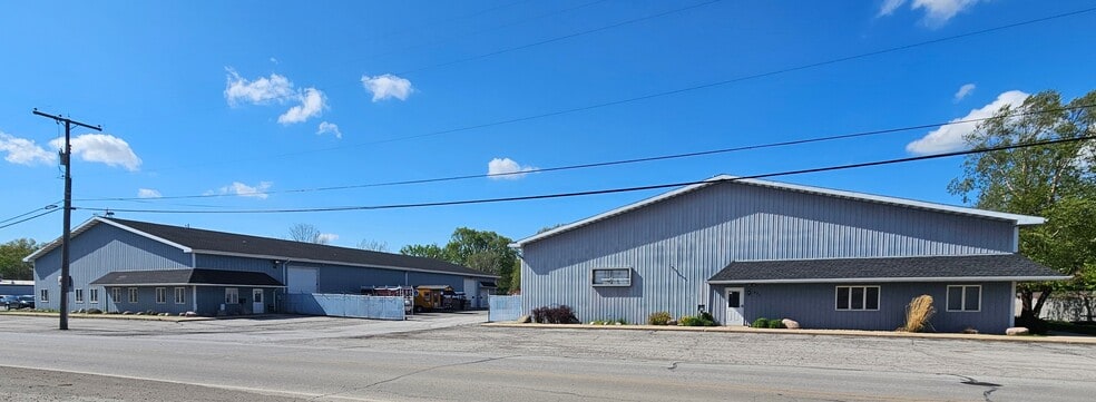 Primary Photo Of 950-980 Wabash Ave, Chesterton Industrial For Sale