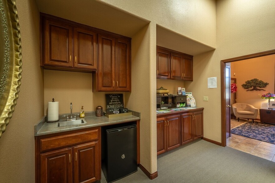 More Photos Of 1444 W Main St, Ripon Medical For Lease