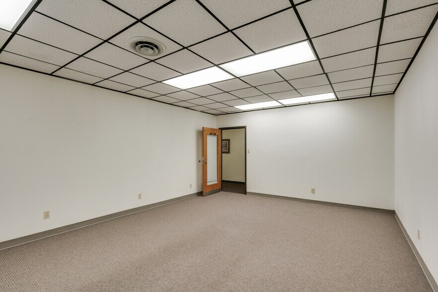 More Photos Of #1 Eureka Circle Ste 105, Wichita Falls Office For Lease