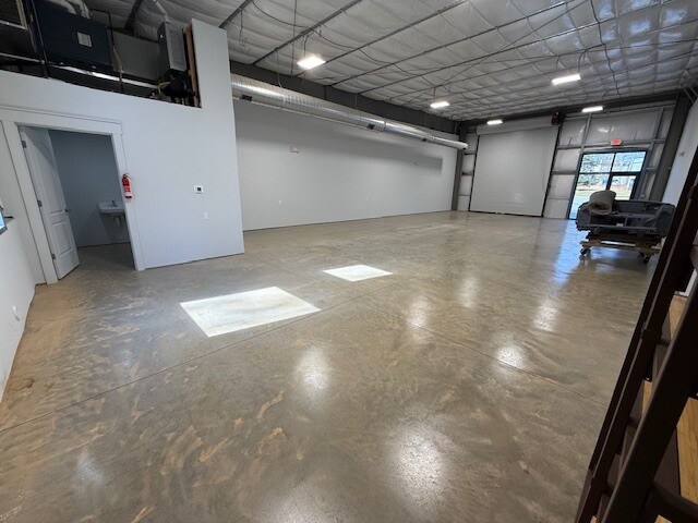 More Photos Of 120 Magnolia Park Dr, Mooresville Light Distribution For Sale