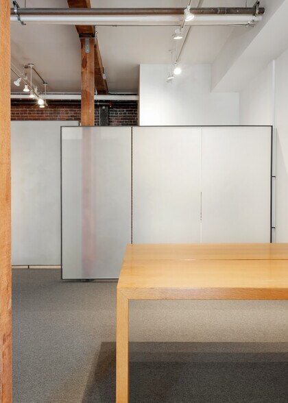 More Photos Of 720 York St, San Francisco Office For Sale