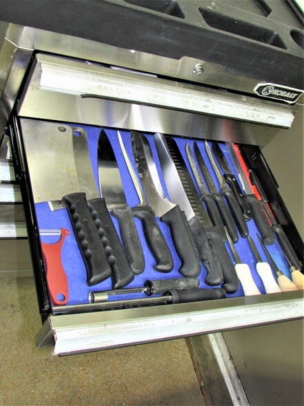 More Photos Of 6931 Gravois Ave, Saint Louis Restaurant For Lease