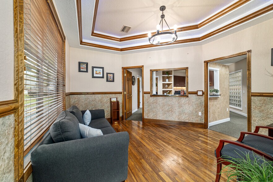 More Photos Of 434 SW 14 St, Ocala Office Residential For Sale