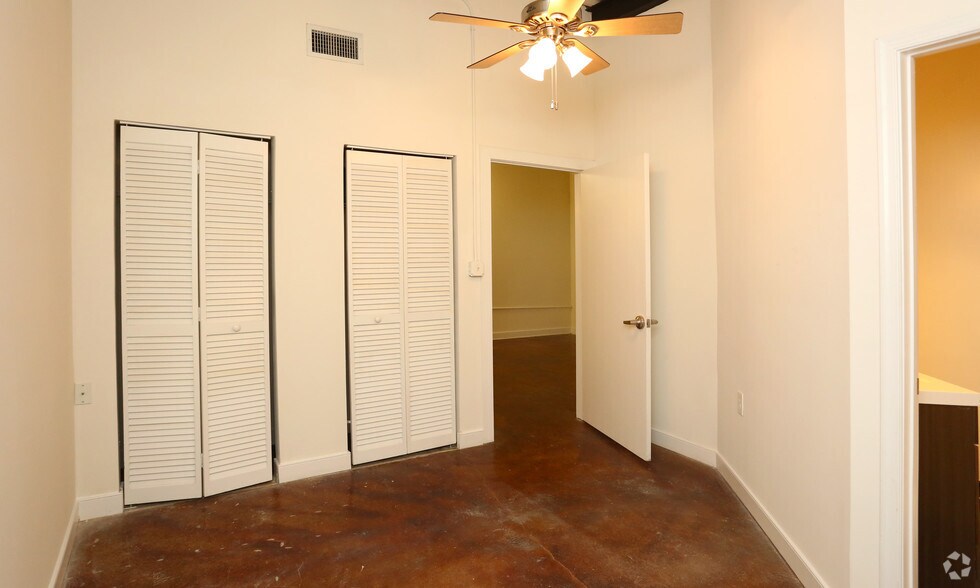 More Photos Of 17 N 18th St, Richmond Apartments For Lease