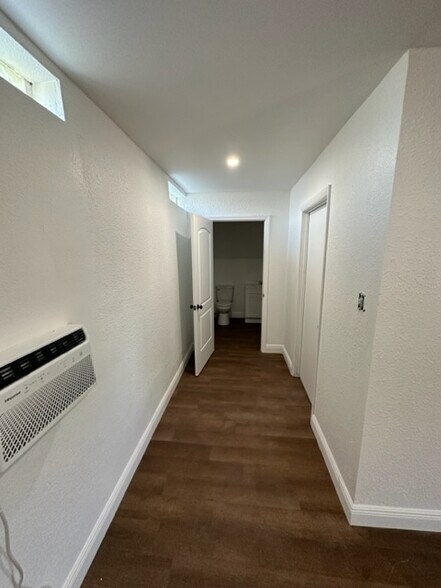 More Photos Of 4018 W South Ave, Tampa Warehouse For Lease