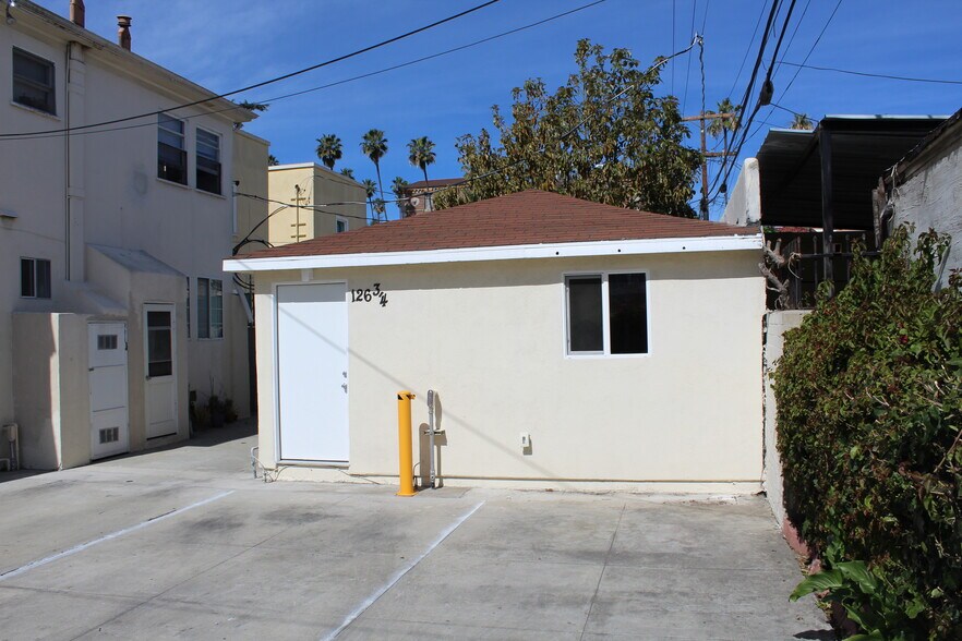 More Photos Of 122-126 1/2 S Berendo St, Los Angeles Apartments For Sale