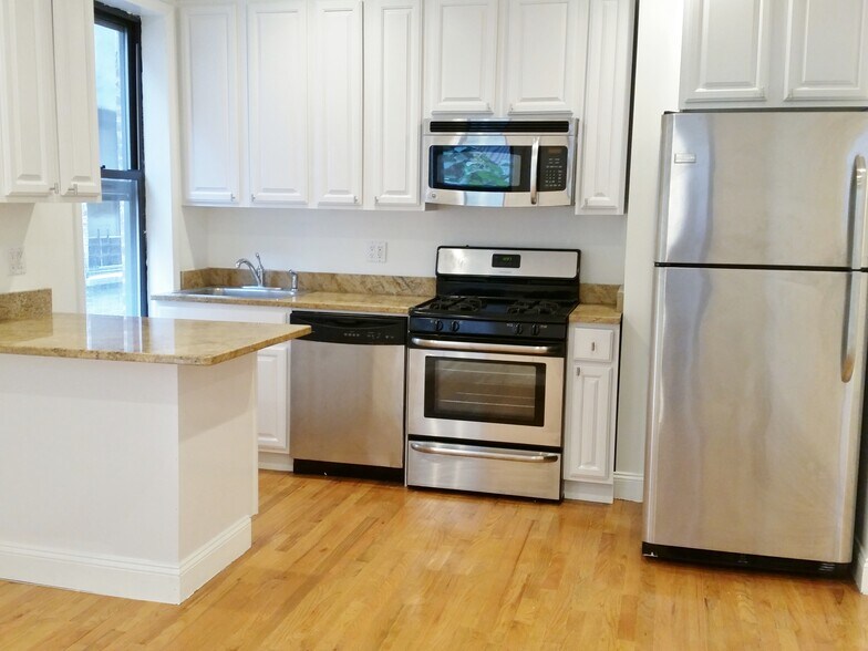 More Photos Of 542 W 147th St, New York Multifamily For Sale