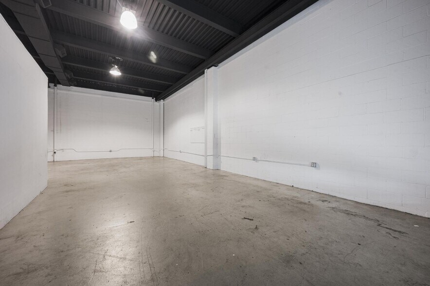 More Photos Of 219 Bond St, Brooklyn Warehouse For Lease