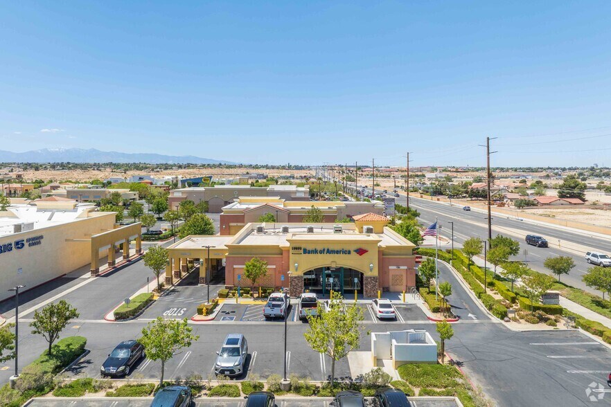 More Photos Of 19095 Bear Valley Rd, Apple Valley Bank For Sale