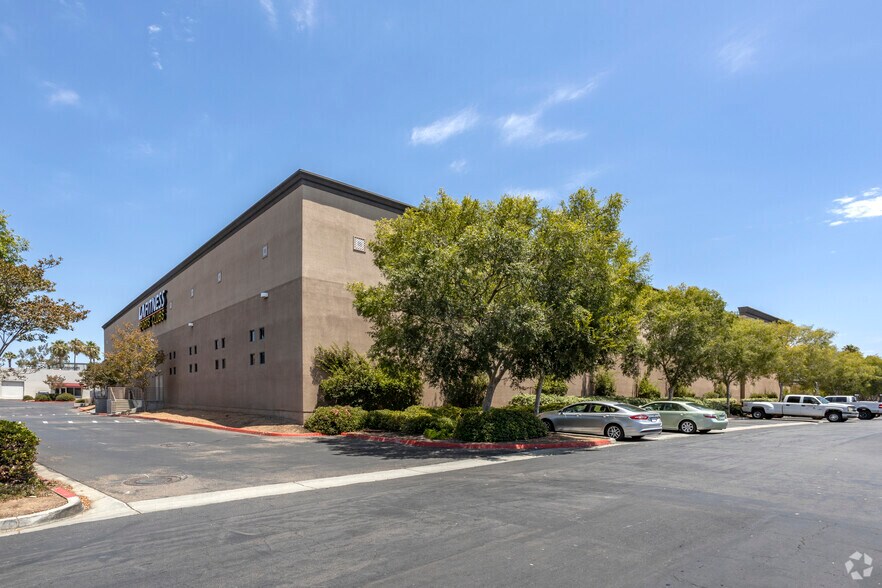 More Photos Of 4840 Shawline St, San Diego Unknown For Lease