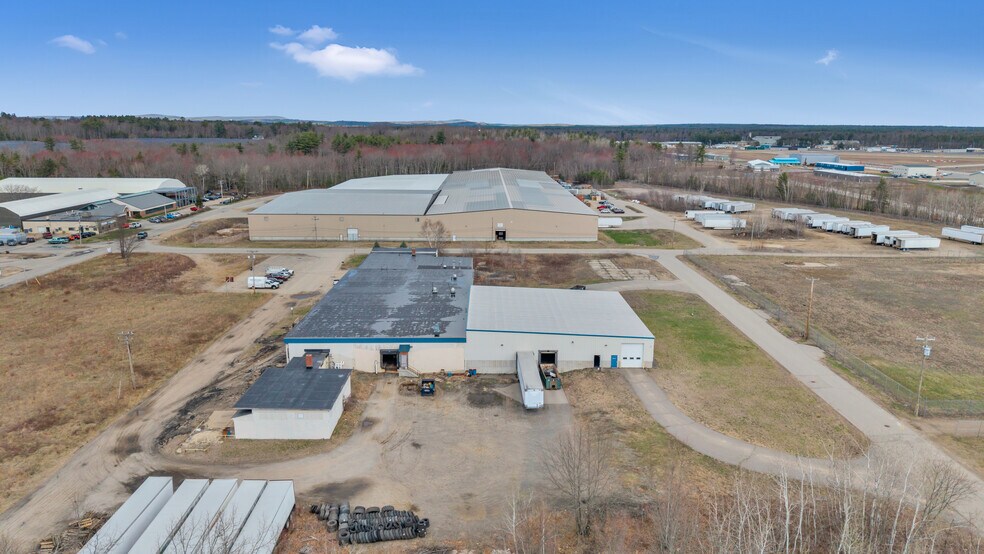 More Photos Of 38 Rainbow Ln, Sanford Warehouse For Sale