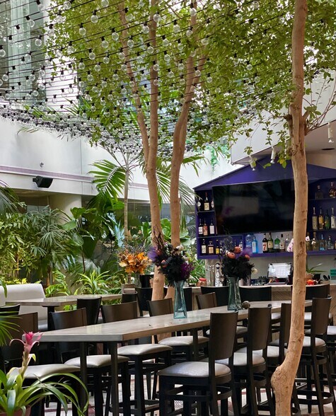 More Photos Of 100 Great Meadow Rd, Wethersfield Office For Lease