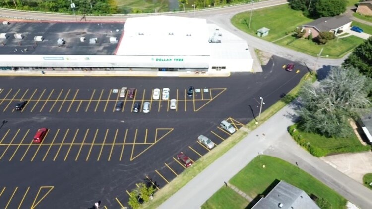 More Photos Of 149-175 E Cove Ave, Wheeling Storefront For Lease