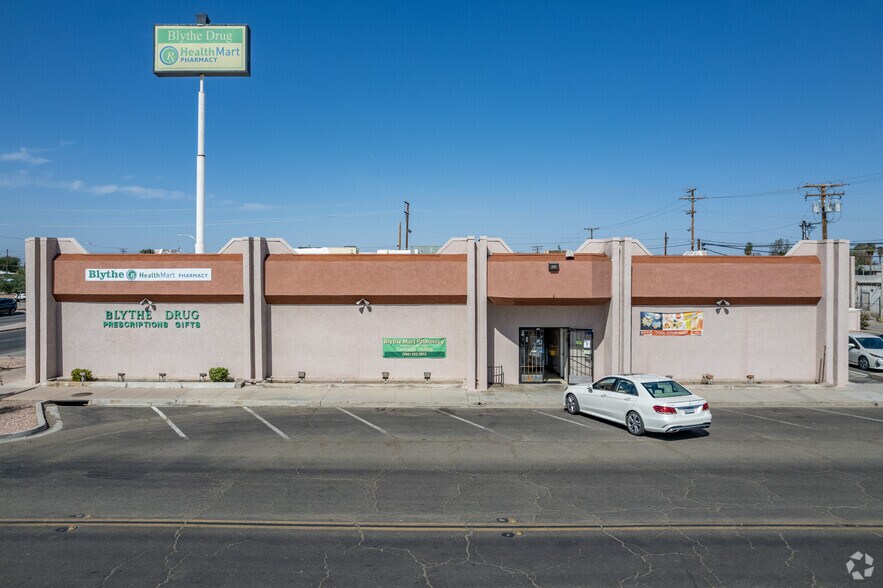 More Photos Of 321 Hobson Way, Blythe Medical For Lease