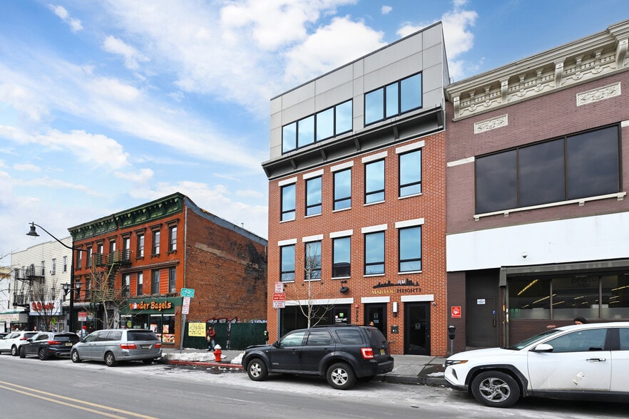 More Photos Of 335 Central Ave, Jersey City Apartments For Lease