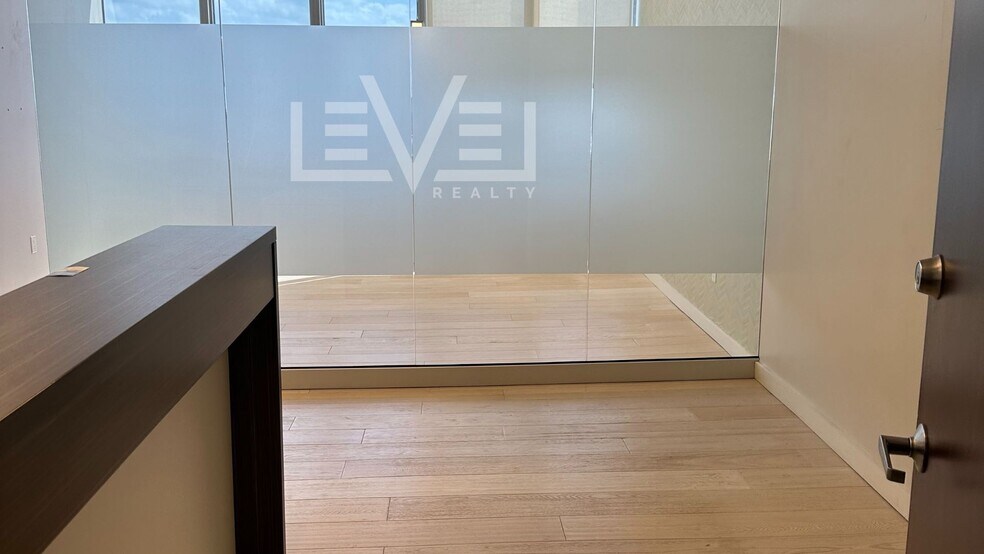 More Photos Of 2455 E Sunrise Blvd, Fort Lauderdale Loft Creative Space For Lease