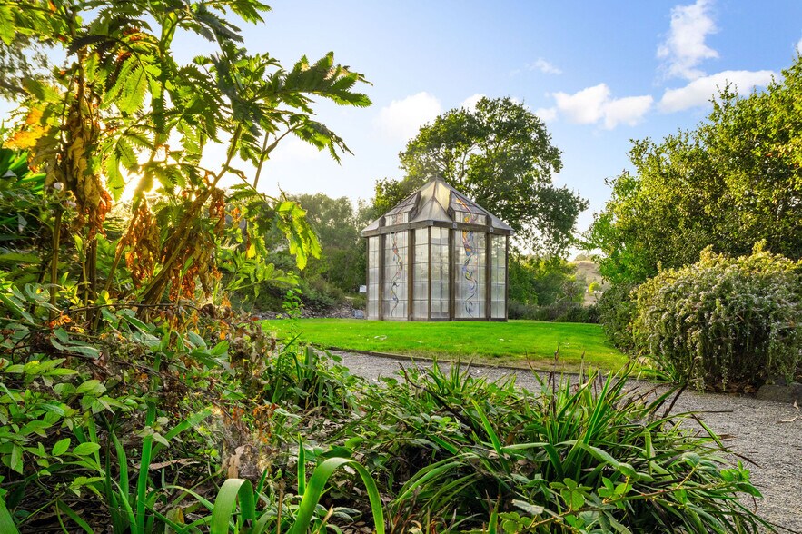 More Photos Of 5200 Sonoma Hwy, Napa Specialty For Sale