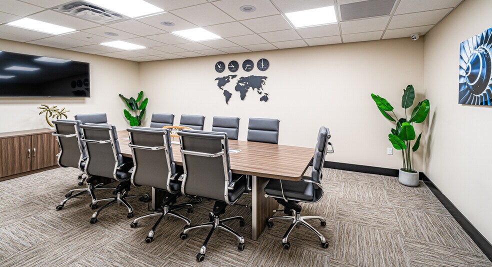 More Photos Of 1601 Belvedere Rd, West Palm Beach Coworking Space