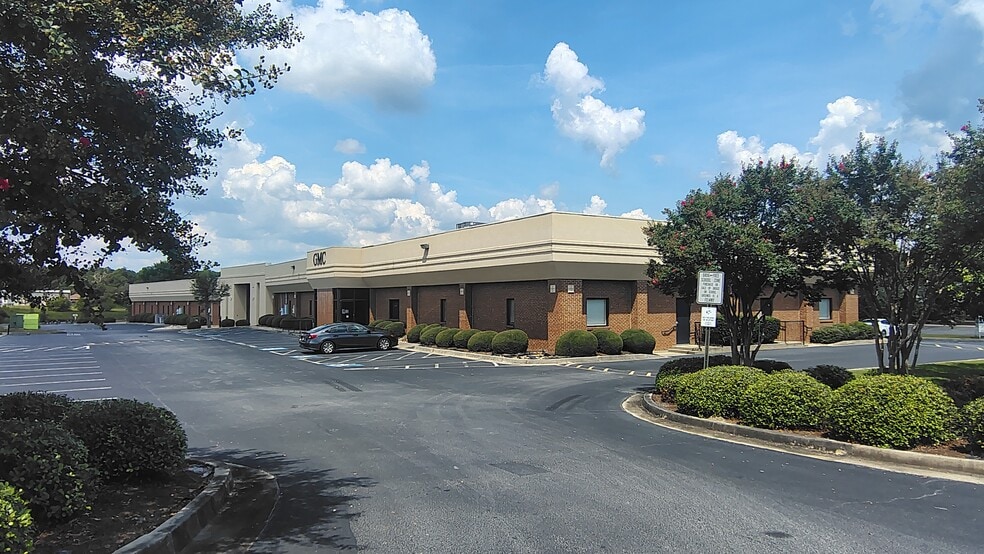 Primary Photo Of 801-803 Duke Ave, Warner Robins Office For Lease