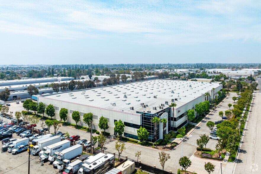 More Photos Of 9449 8th St, Rancho Cucamonga Warehouse For Lease