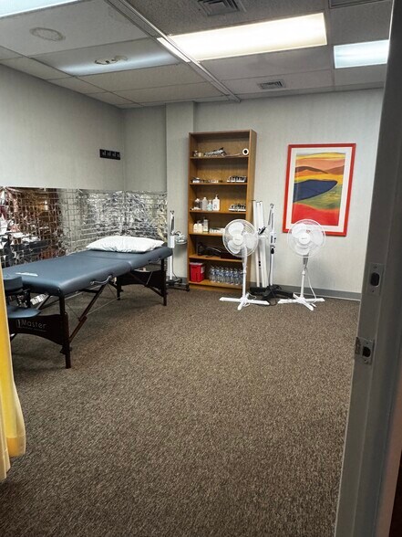 More Photos Of 6268 Jericho Tpke, Commack Medical For Sale