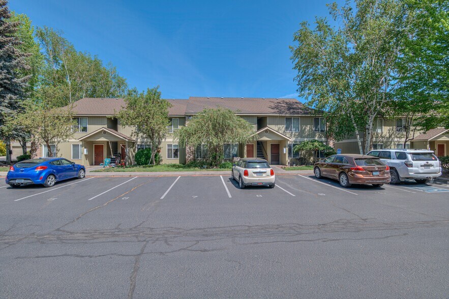 More Photos Of 1330 NE Purcell Blvd, Bend Apartments For Sale