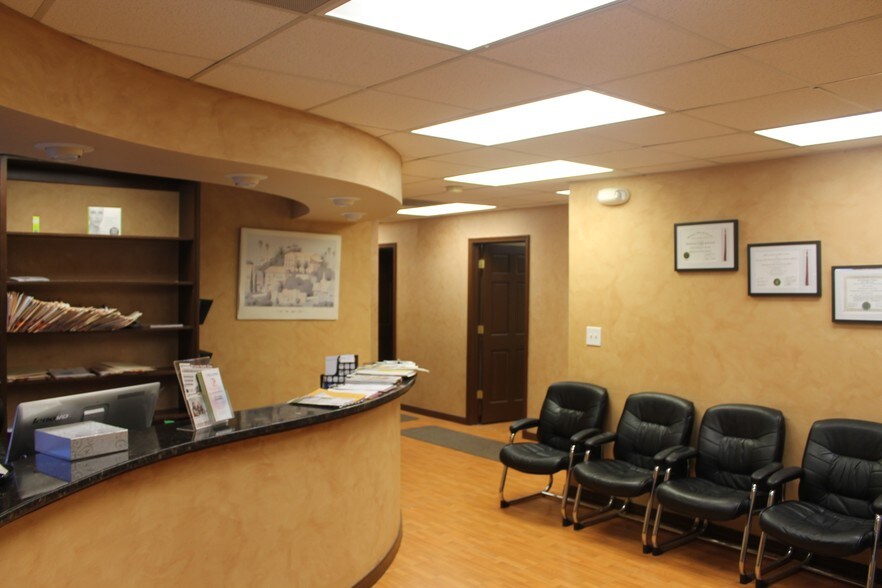 More Photos Of 5122 Leesburg Pike, Alexandria Medical For Lease