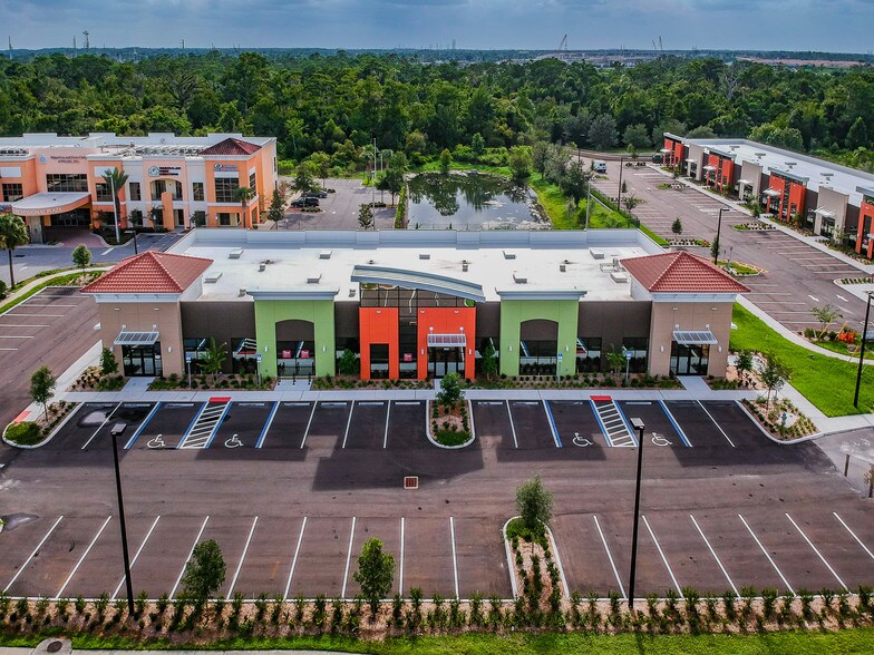 100 N Dean Rd, Orlando, FL 32825 For Lease