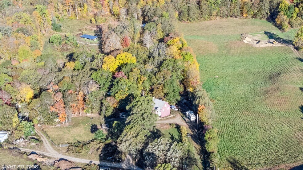 More Photos Of 3 Horsemens Trl, Cold Spring General Retail For Sale