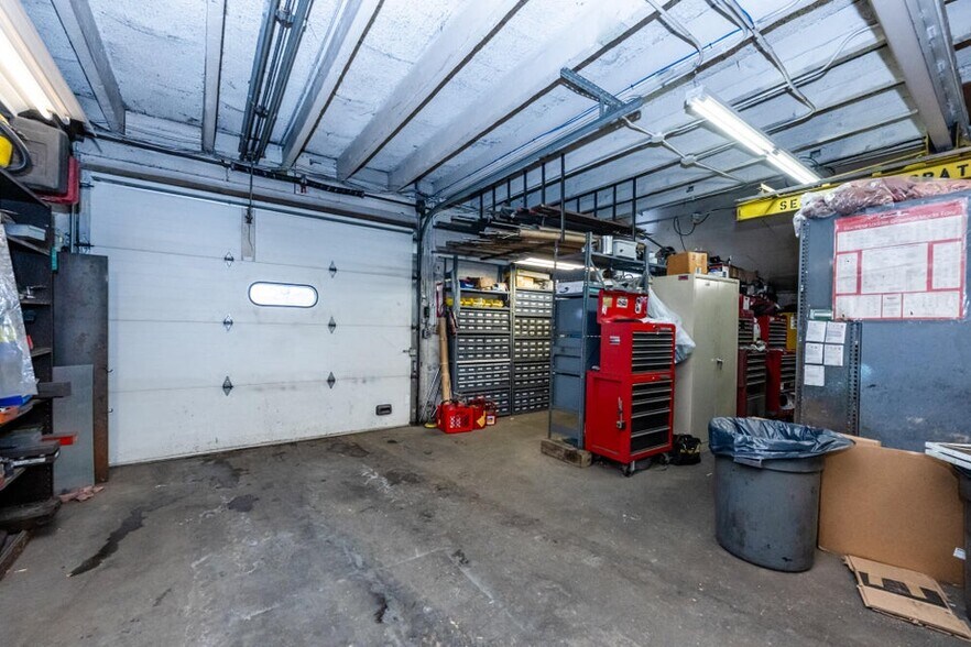 More Photos Of 521 Langley Ave, Saint Joseph Industrial For Sale