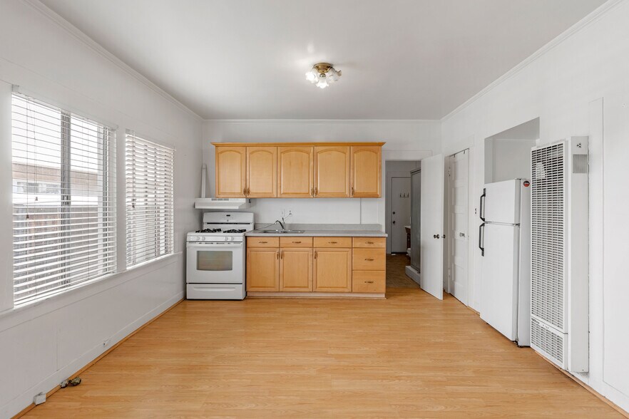 More Photos Of 724 Hermosa Ave, Hermosa Beach Apartments For Sale