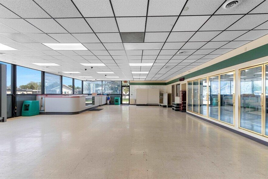 More Photos Of 107 Main St, Luxemburg Convenience Store For Sale