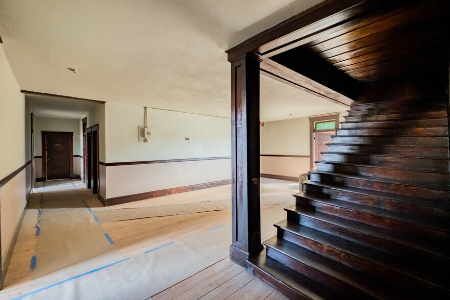 More Photos Of 631-671 S Main St, Lebanon Apartments For Sale