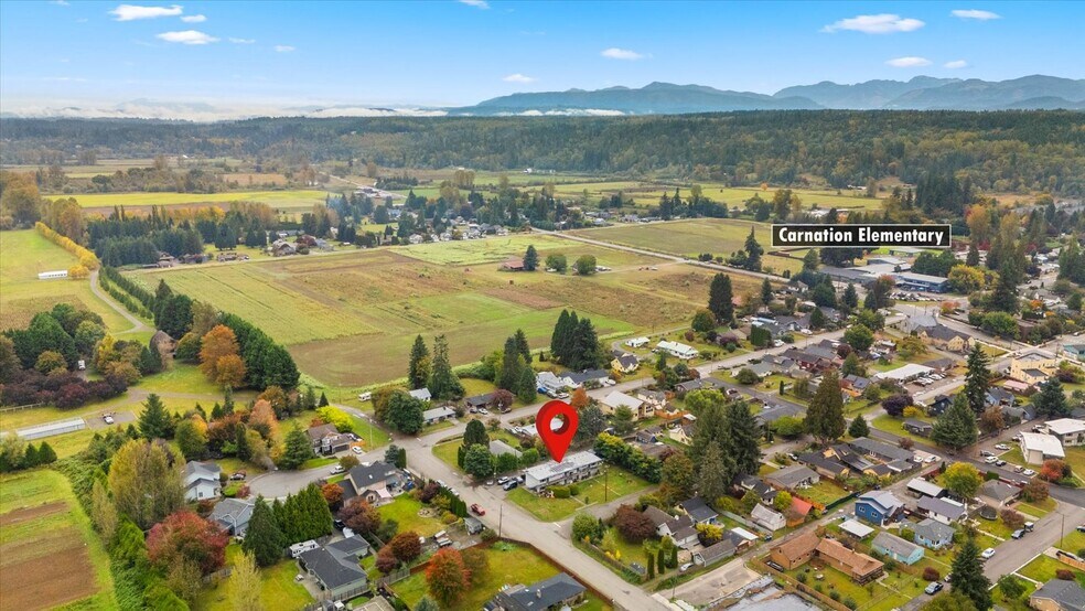 More Photos Of 31624 W Rutherford St, Carnation Apartments For Sale