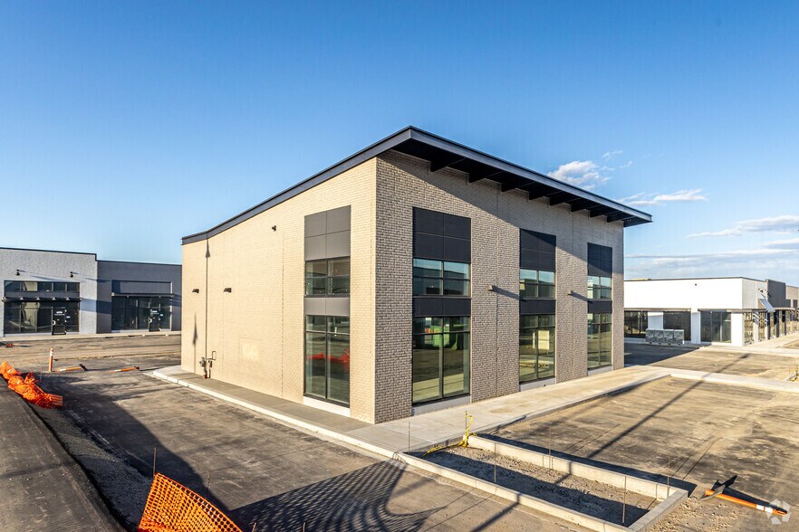 More Photos Of 1115 St Albert Trl, St. Albert Unknown For Lease