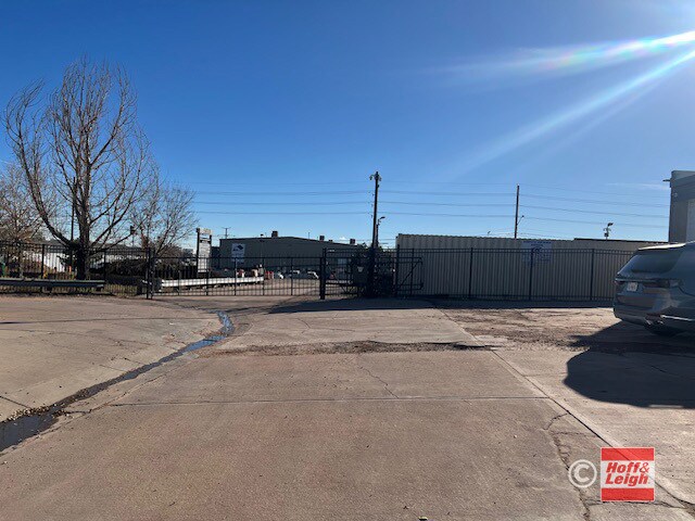 More Photos Of 5830 Downing St, Denver Unknown For Lease