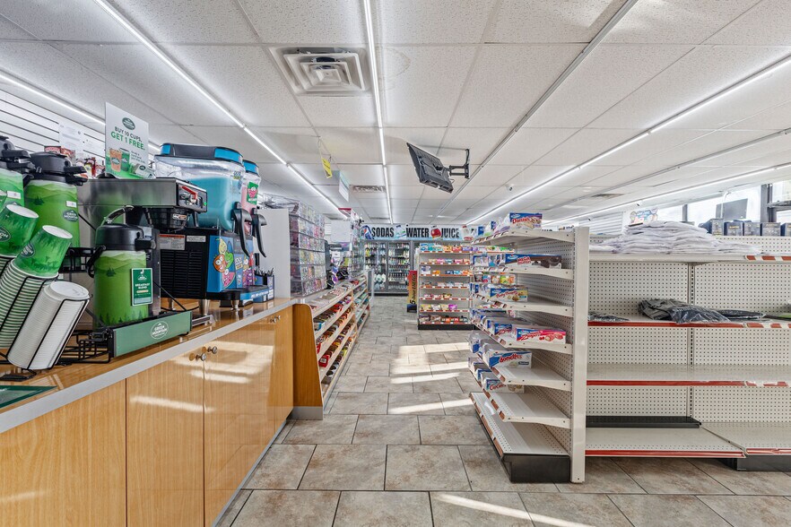 More Photos Of 741 N Cedar Crest Blvd, Allentown Service Station For Sale