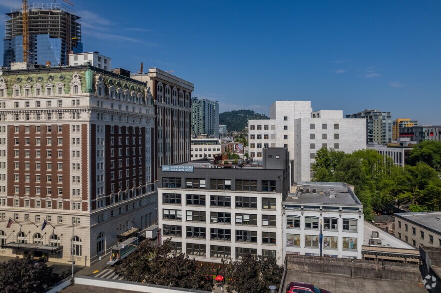More Photos Of 225 SW Broadway, Portland Office For Lease