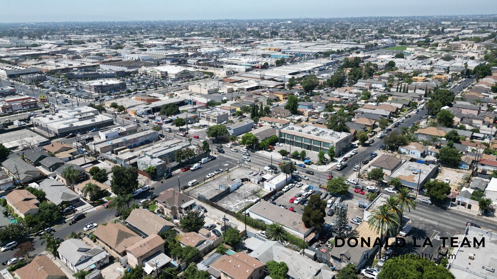 More Photos Of 5626 S Central Ave, Los Angeles General Retail For Sale