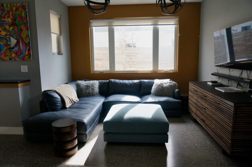 More Photos Of 3288 Arapahoe St, Denver Apartments For Sale