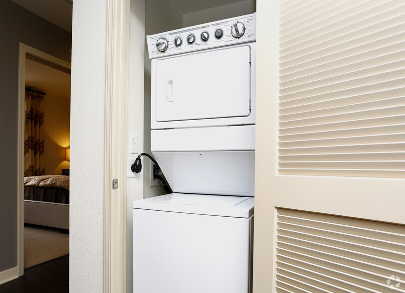 More Photos Of 1155 4th St, San Francisco Apartments For Lease