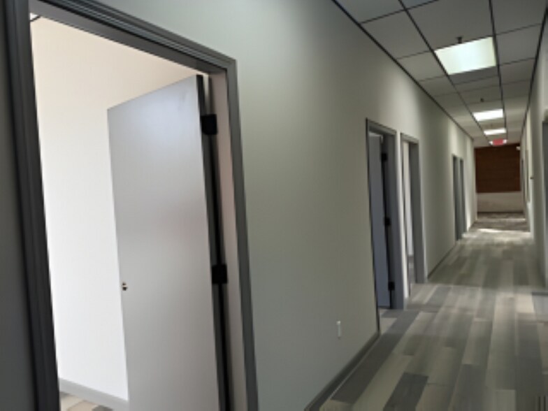 More Photos Of 60 Pine St, Methuen Light Manufacturing For Lease