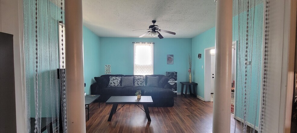 More Photos Of , Washington Multifamily For Sale