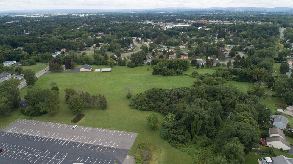 More Photos Of 7421 Buckley Rd, Syracuse Land For Sale