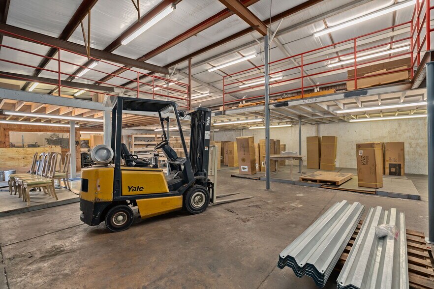 More Photos Of , Orlando Industrial For Sale