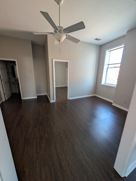 More Photos Of 1627 W Main St, Richmond Storefront Retail Residential For Sale